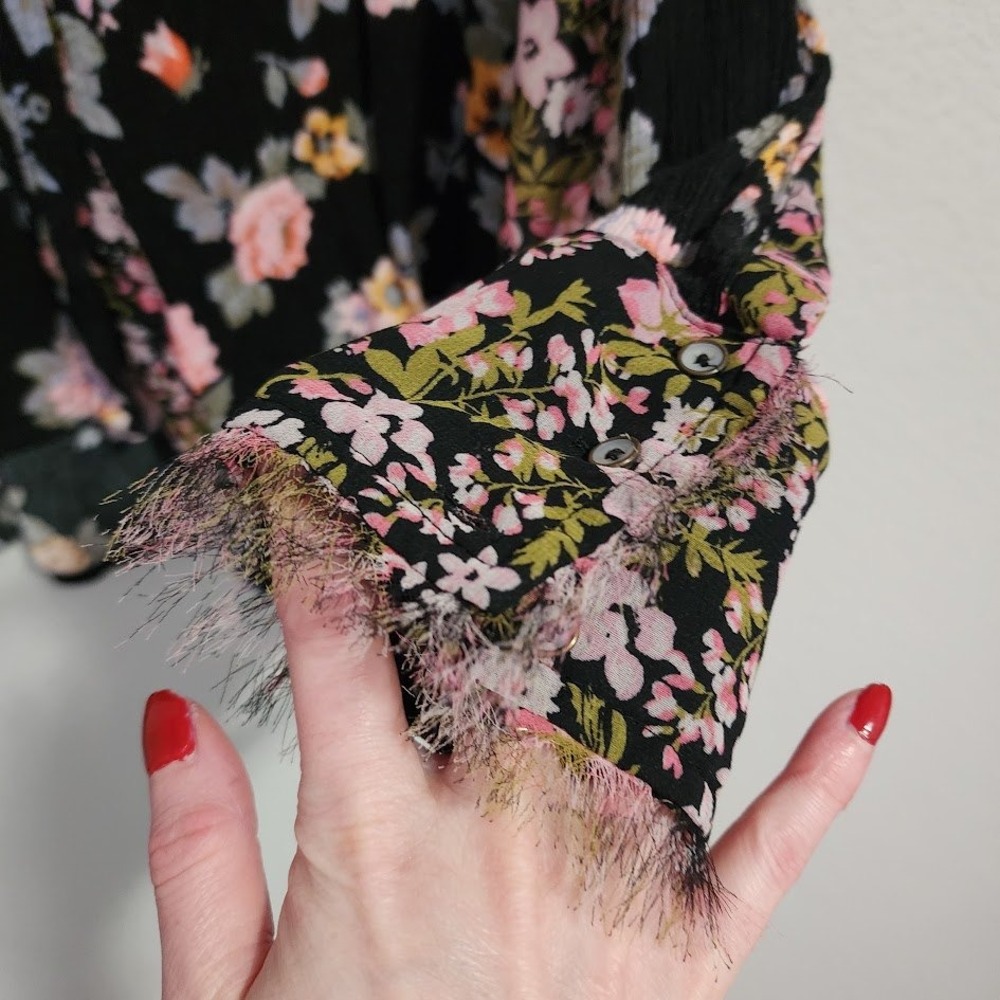 FREE PEOPLE Hold On To Me Floral Blouse Sheer Boho Top Festival M - Picture 9 of 10